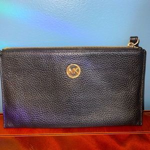 Michael Kors Clutch Wristlet